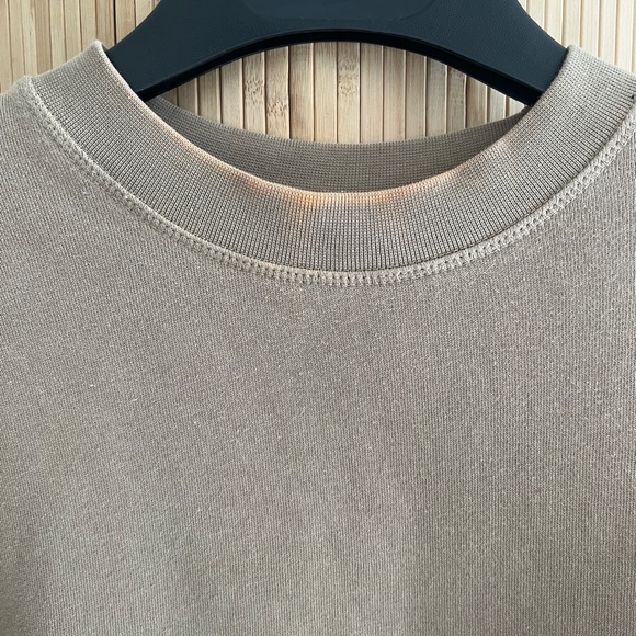 Kotn Essential Sweatshirt - Picture 3 of 3